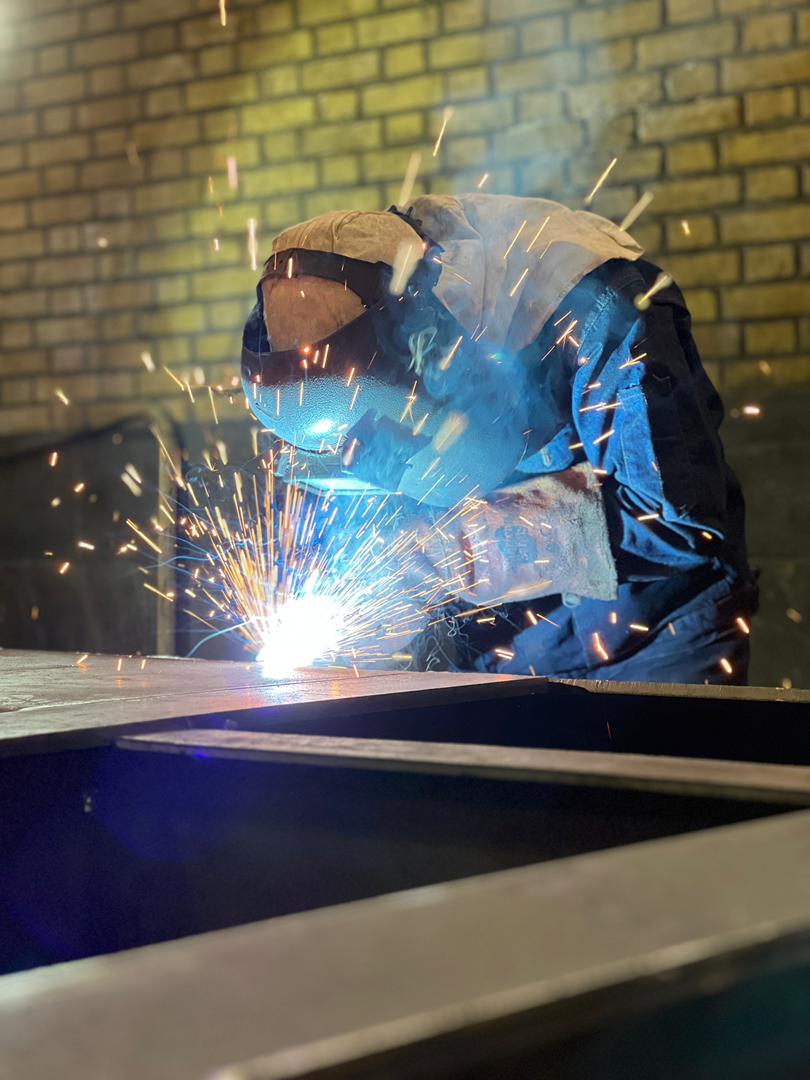 تولید و فروش تریلی کمرشکن ۳ محور لیماک در اراک